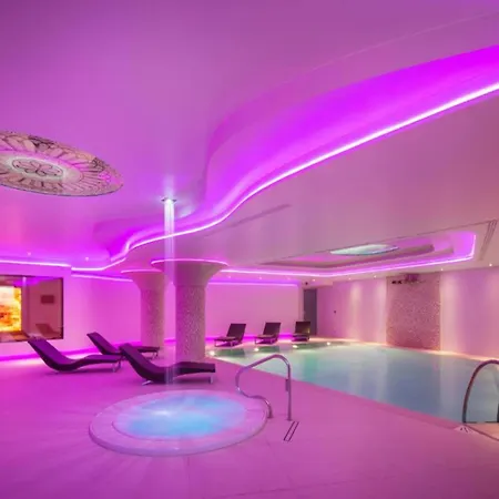 Pleasant In Santa Maria Degli Angeli With Pool Apartamento